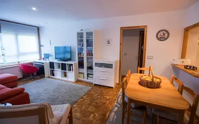 Una televisión o centro de entretenimiento en Baqueira 1500 a pie de pistas