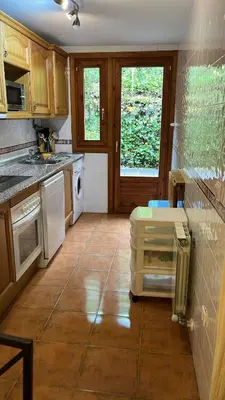 Una cocina o zona de cocina en Terrazas del Pirineo en Villanúa