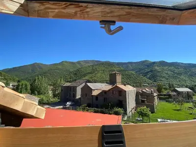 Vista general de una montaña o vista desde el apartamento