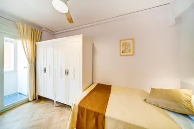 Cama o camas de una habitación en Apartamento San Lazaro a 5 Min Pabellon Principe Felipe con opcion a Parking
