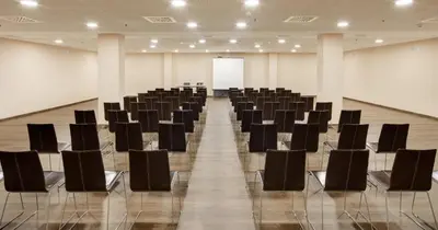 Zona business o sala de conferencias en Sercotel Plaza Feria