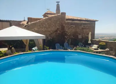 Piscina en o cerca de Casa Calvo SXVI