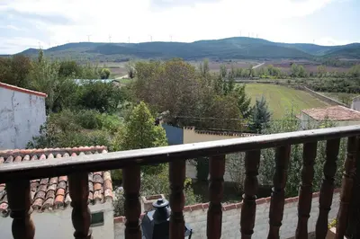 Vista general de una montaña o vista desde la casa o chalet