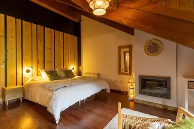 Cama o camas de una habitación en Apartament la Xisqueta - Vall Fosca - L'Amfitriona
