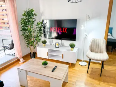 Una televisión o centro de entretenimiento en Bielsa del Pilar Turistea