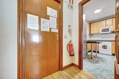 Una cocina o zona de cocina en Camino Pamplona 3 by Clabao