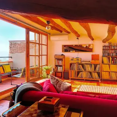 Les Voltes II - 3BD gem in hilltop wine village with amazing views