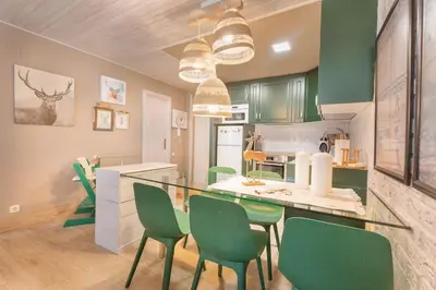 Una cocina o zona de cocina en S1 eraclau - Eth Balear con garage SAPPORO VIELHA