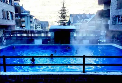 Piscina en o cerca de S1 eraclau - Eth Balear con garage SAPPORO VIELHA