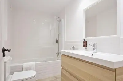 Un baño de Luderna - Apartamento Aiguestortes