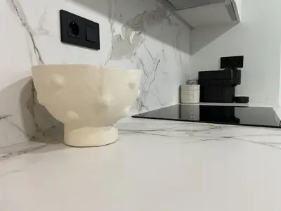 Una televisión o centro de entretenimiento en Villmor - B55 - Las Esquiadoras