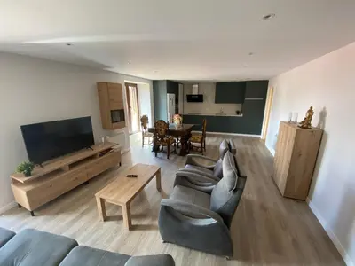 Una televisión o centro de entretenimiento en Amama Etxea