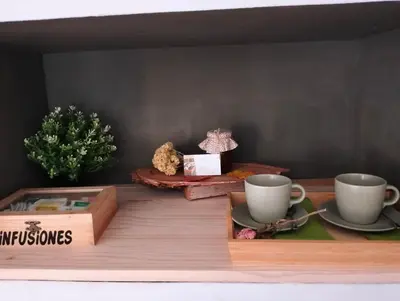 Utensilios para hacer té y café en Encanto en el Moncayo