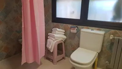 Un baño de Las mejores vistas de Talarn