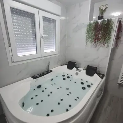 Apartamento con Jacuzzi: El Rincón de las Delicias