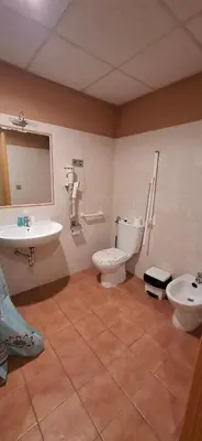 Un baño de Hotel Villa de Estercuel