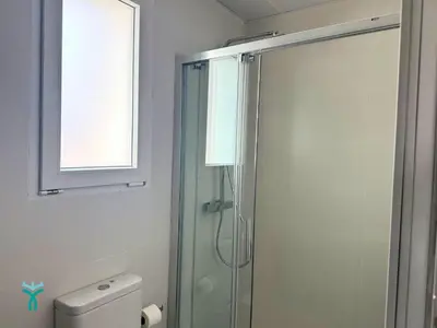 Un baño de Dos Torres Refugio