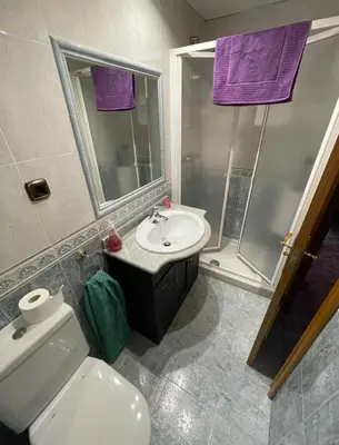 Un baño de Escultor Lobato