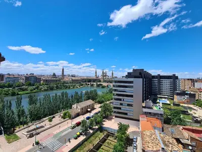 Vista de un río cerca de este apartamento