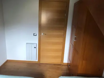 Plano de Apartamento dúplex en Sort con piscina