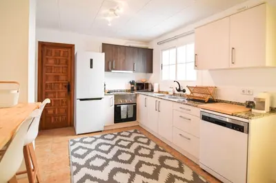 Una cocina o zona de cocina en Descubre Somontano