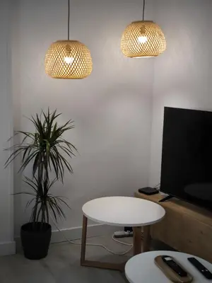 Una televisión o centro de entretenimiento en Apartamentos Crispín Candela