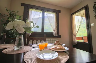 Comida en o cerca de este apartamento