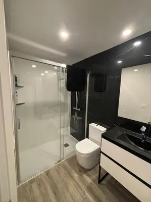 Plano de Moderno Piso en Las Torres