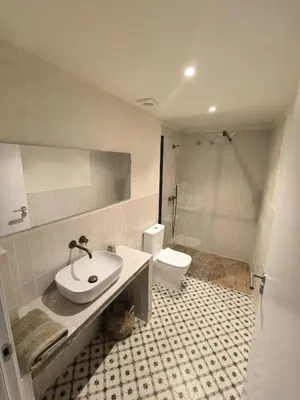 Un baño de La Capelleta