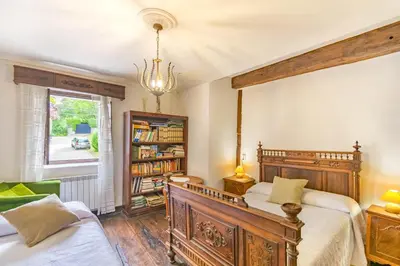 Cama o camas de una habitación en Casa Arozenia, Hogar rústico en pleno valle Ulzama