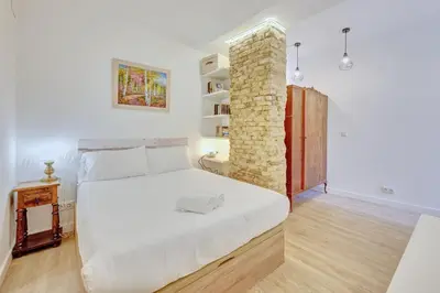 Cama o camas de una habitación en Apartamento Balcón del Arte by Clabao