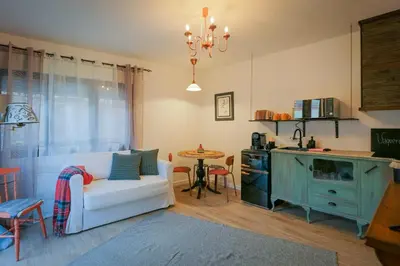 Una cocina o zona de cocina en Villa de Loarre