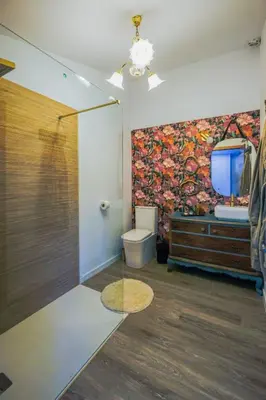 Un baño de Villa de Loarre