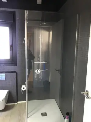 Un baño de 06 - Apartamentos Zentrum - Casco Histórico - Duplex