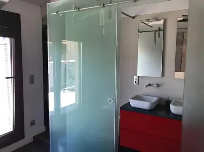 Un baño de 06 - Apartamentos Zentrum - Casco Histórico - Duplex