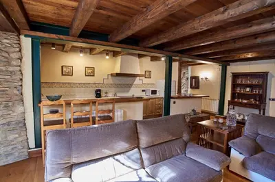 Una cocina o zona de cocina en Apartamentos Solsalient