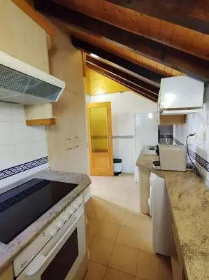 Una cocina o zona de cocina en Misalas, Ski y montaña petfriendly - Arafita Apartamentos