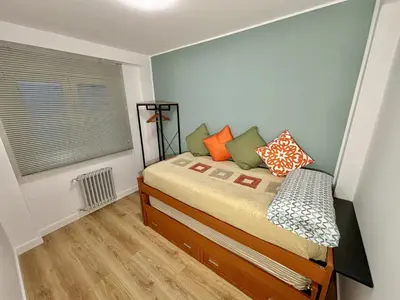 Cama o camas de una habitación en imak barrio del AVE