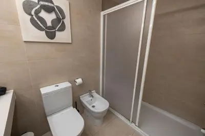 Un baño de Balcón de Santo Domingo by Clabao