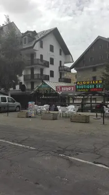 Edificio en el que se encuentra el apartamento