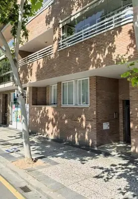 Edificio en el que se encuentra el apartamento