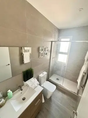 Un baño de Apartamento Vive Zaragoza VII