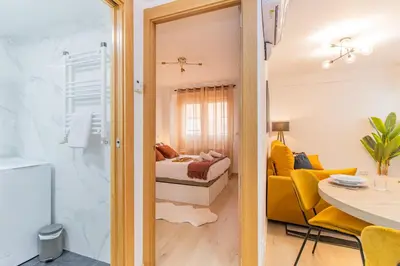 Cama o camas de una habitación en Modern Comfort in the Heart of Zaragoza