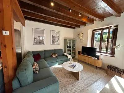 Zona de estar de Chalet con encanto Jardín y Parking Privado
