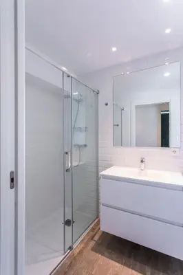 Un baño de VALERIA DREAMS - Maestro Luna 4º