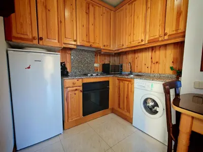 Una cocina o zona de cocina en Confort excelente- Chimenea, sol y bien equipado - Falcó 10