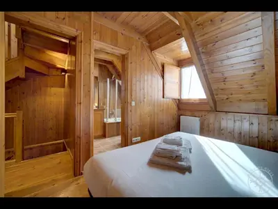Cama o camas de una habitación en CASA TORDA de Alma de Nieve