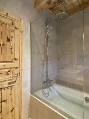 Un baño de Pleta Baqueira Luxe 10 by FeelFree Rentals