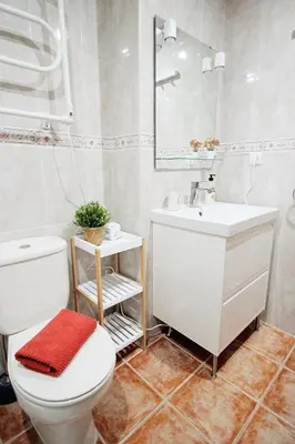 Un baño de Piso coqueto con PARKING y BALCON