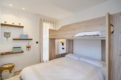 Cama o camas de una habitación en LUX Mountain con vistas y jacuzzi - Arafita Apartamentos